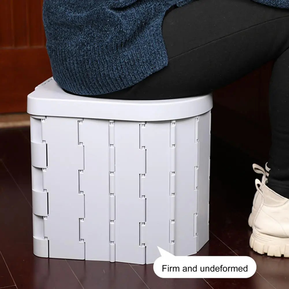 Camping Folding Toilet with Lid Great Load Bearing Travel Toilet Wide Seat Adult Car Potty with Storage Bag And Trash Bags