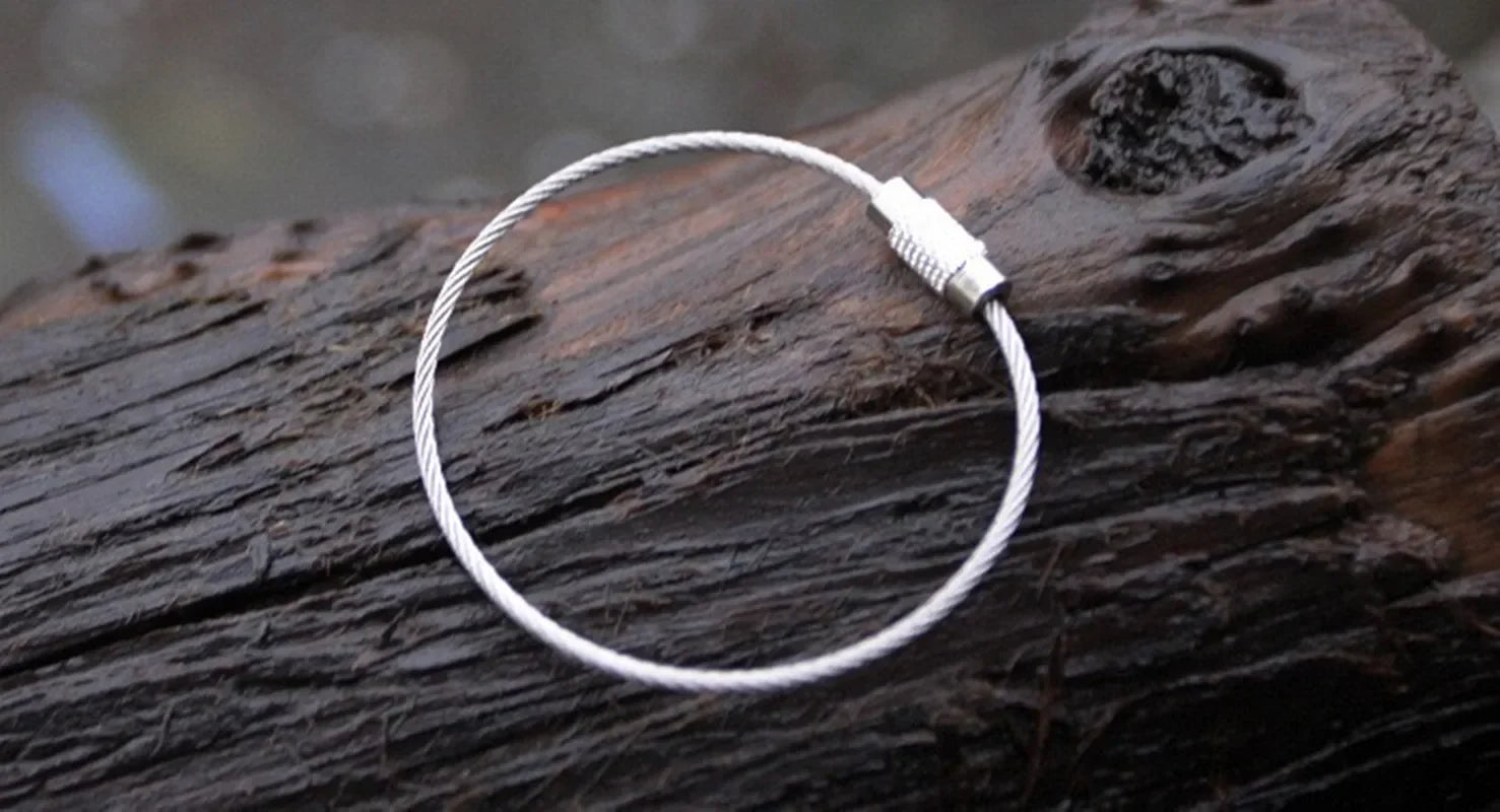 10 Pieces Outdoor Tools EDC Camping Tools Tactical Equipment Multi-Keychain Kit 304 Stainless Steel Metal Cable Keychain Travel